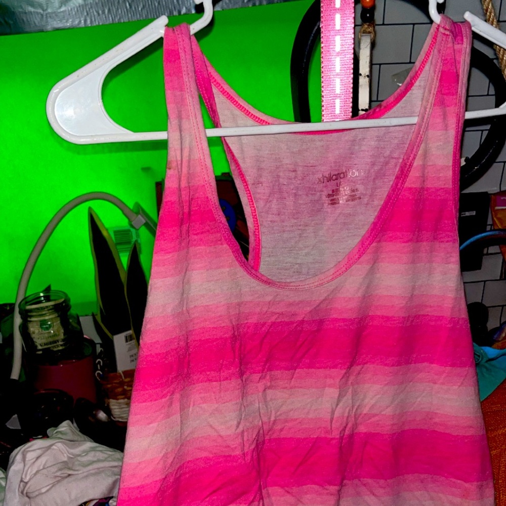 Pink tank top